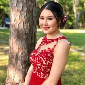 Meet your Posher, Kiana